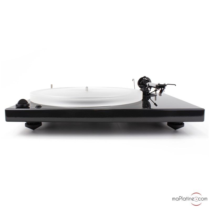 Pro-Ject 1-XPRESSION III Comfort semi-automatic vinyl turntable