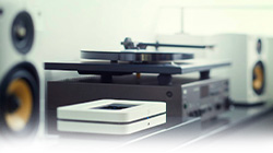Nagaoka (Vinyl, Accessories, Turntable Accessories, Turntables) Nagaoka -  Anti-Static Record Sleeves, No.102, RS-LP2 (pkg of 50) - Magasin  Audio-Vidéo-HiFi